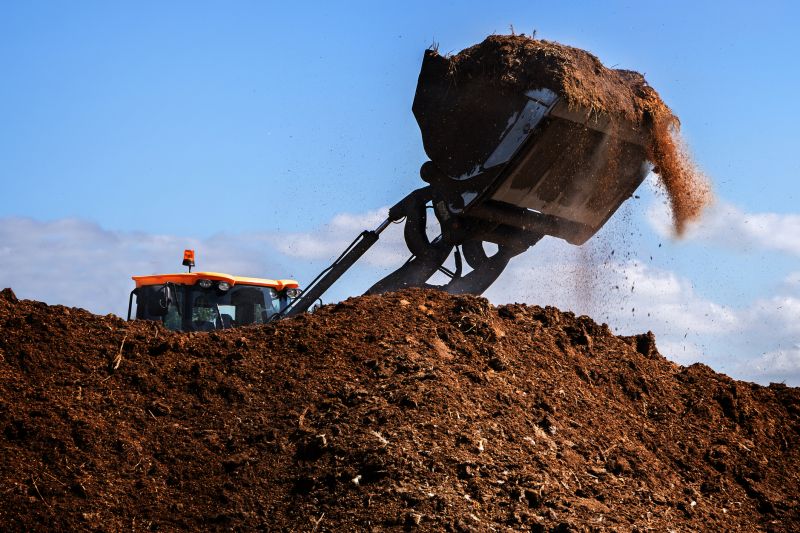 Black Dirt Spreading Equipment